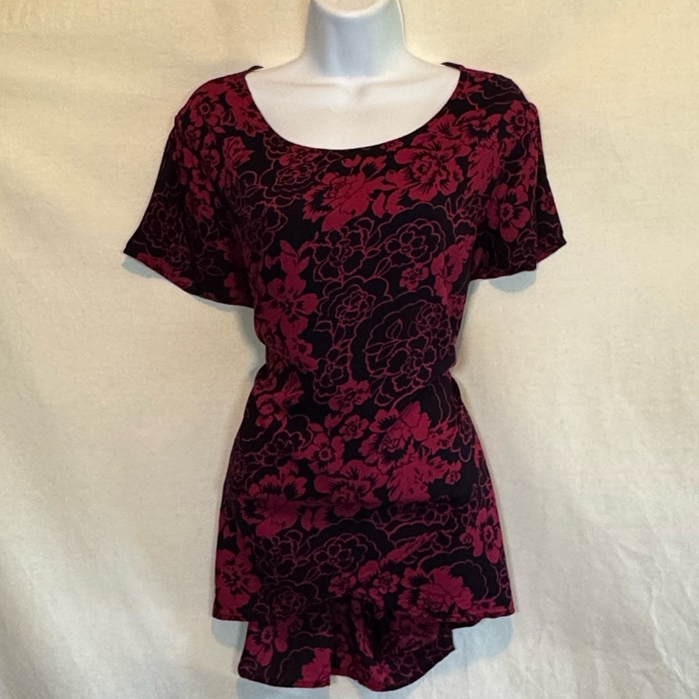 F-183 Gap Pink & Black Floral Hi Lo Short Sleeve Pullover Blouse Size L